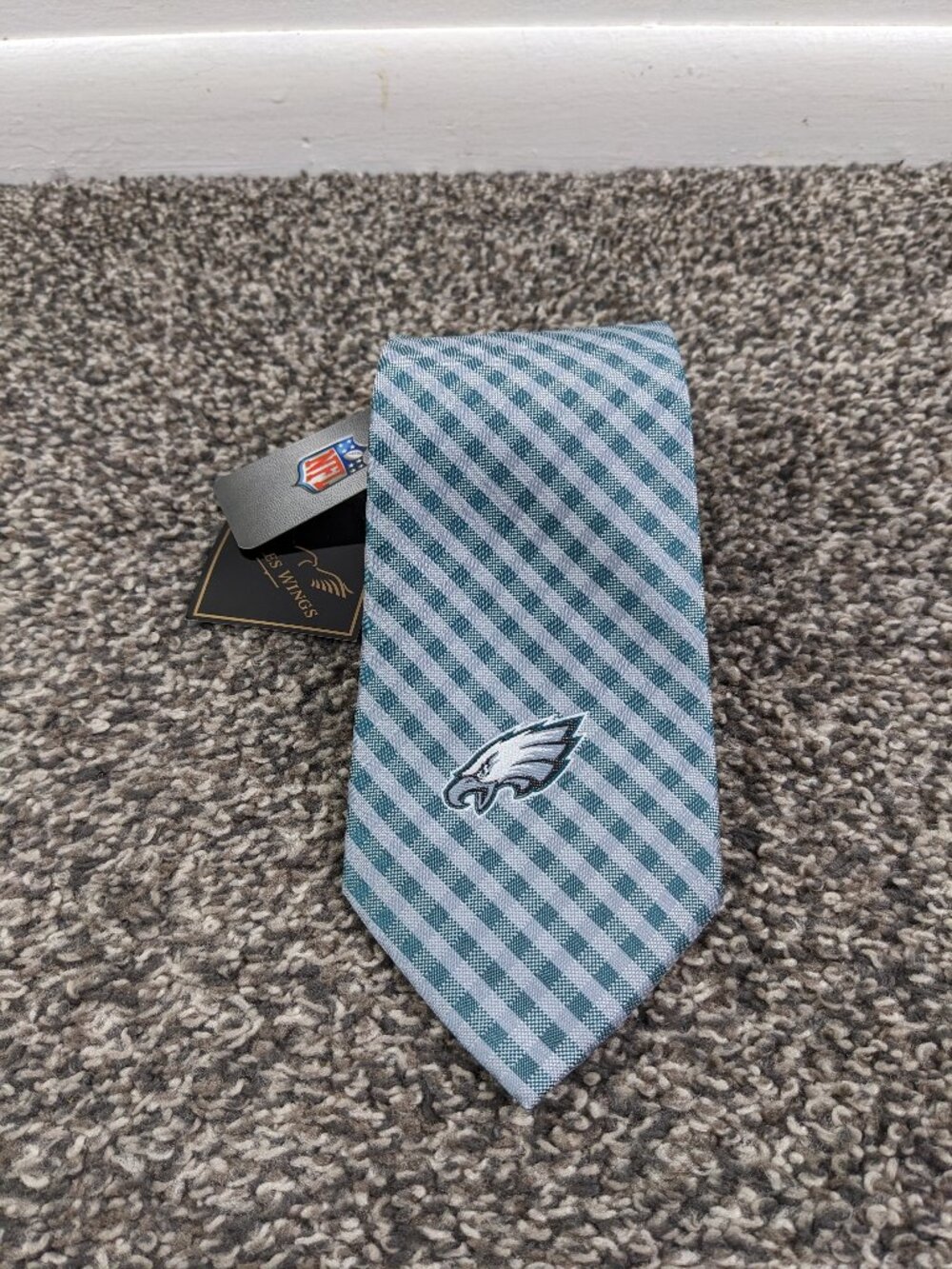 NWT Philadelphia Eagles Neck Tie Gingham Checked NFL Eagles Wings 56L 3.5W